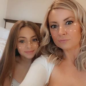 Meet your Posher, Chrissy